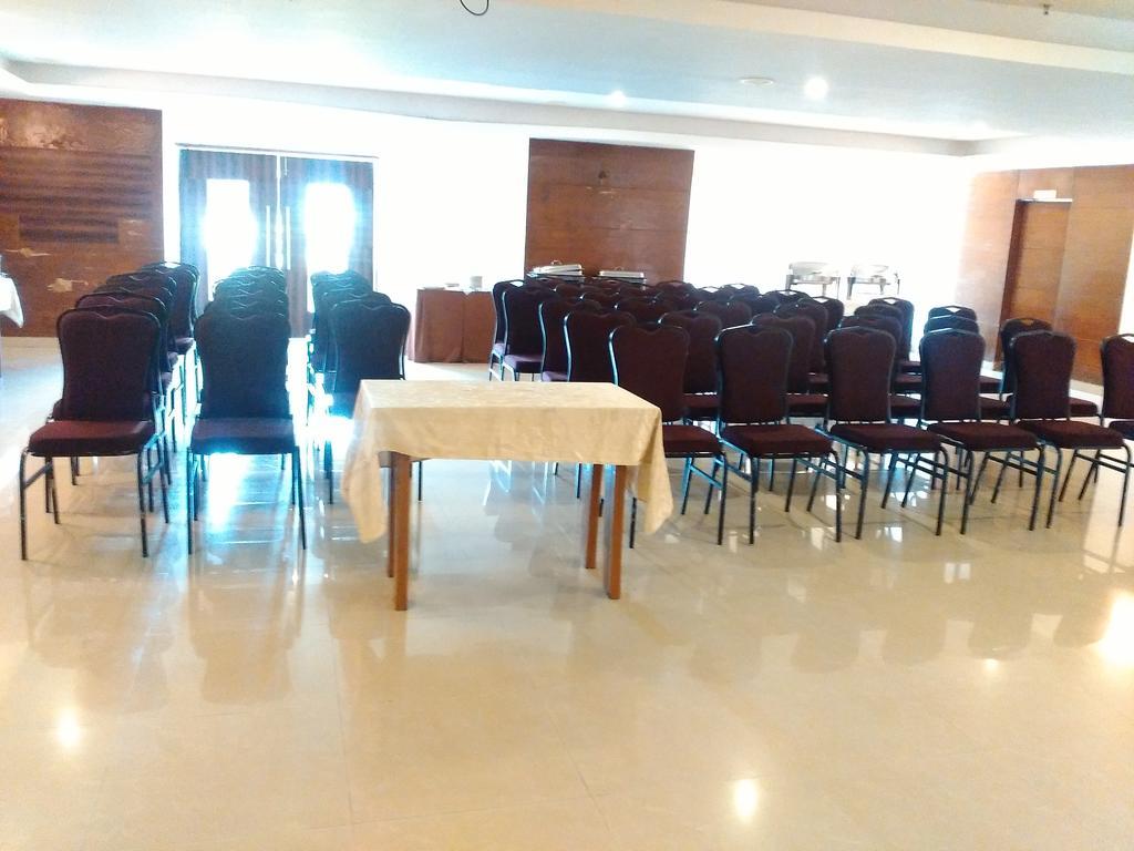 Hotel Milestonnez Sriperumbudur Zewnętrze zdjęcie