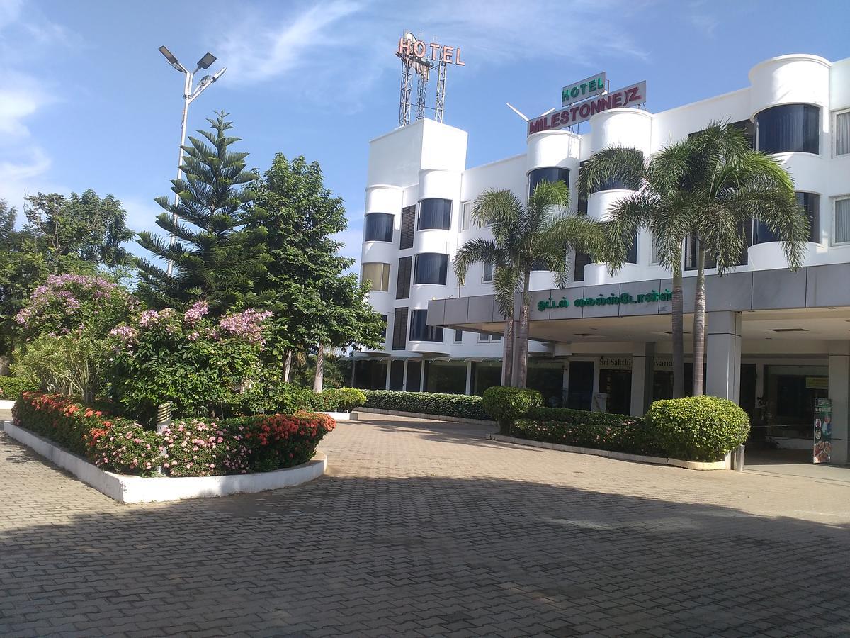 Hotel Milestonnez Sriperumbudur Zewnętrze zdjęcie